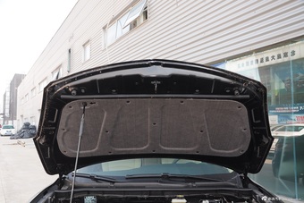 2015款海马福美来1.6L手动智尚型