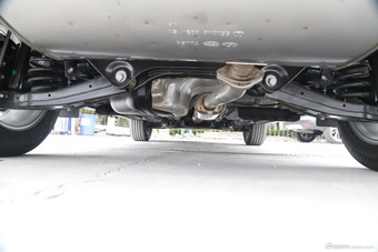 2015款全新途胜1.6T自动两驱智能型