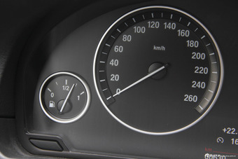 2014款宝马5系525Li豪华设计套装