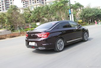2014款DS 5LS THP200 1.6T自动豪华型