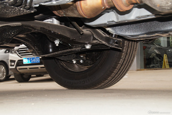 2015款哈弗H1 1.5L自动豪华型