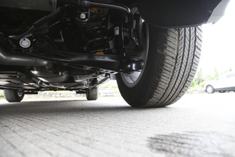 2016款昂科威1.5T自动两驱精英型20T