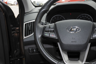 2015款ix25 1.6L 自动两驱尊贵型