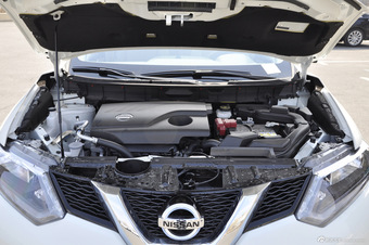 2014款奇骏2.0L自动XL两驱舒适版图片