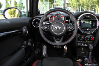 2015款MINI 2.0T JOHN COOPER WORKS