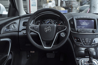 2015款君威1.6T自动精英技术型