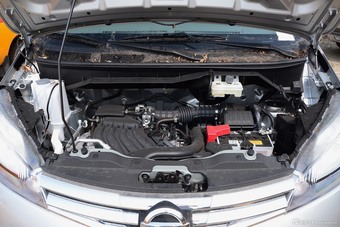 2016款NV200 1.6L自动尊享型图片