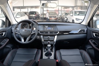 2015款众泰大迈X5 1.5T手动尊贵型