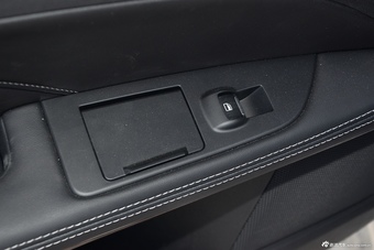 2015款金牛座2.7T自动旗舰型