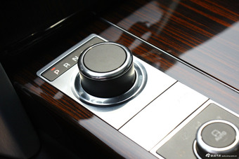 2014款揽胜3.0 V6 SC Vogue SE创世加长版