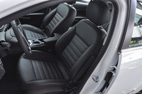 2015款君威1.6T自动精英技术型