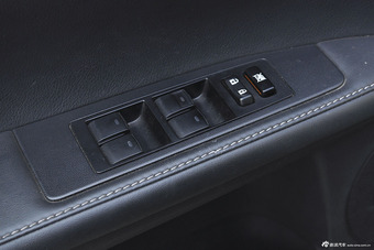 2014款雷克萨斯ES250自动豪华版