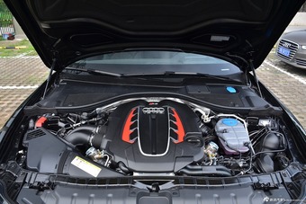 2016款奥迪RS6 4.0T自动Avant图片
