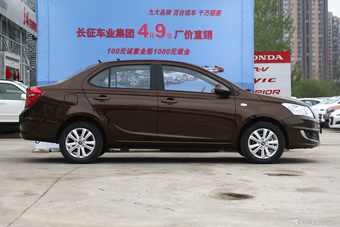 2015款奇瑞E3 1.5L手动实尚版