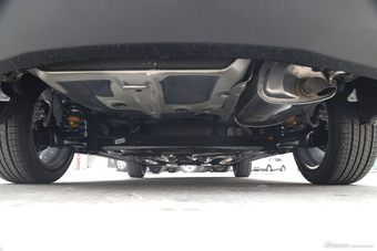 2015款朗动1.6L自动尊贵型