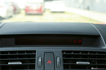 2015款睿翼2.0L自动轿跑精英型