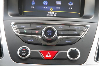 2016款金杯智尚S35 1.5L手动精英版