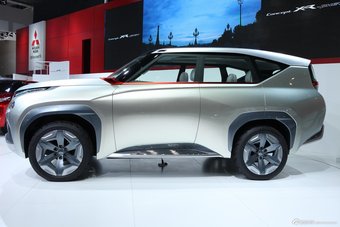 2014款三菱GC-PHEV概念车