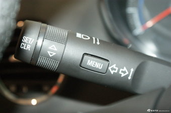 2012款科鲁兹1.8SX