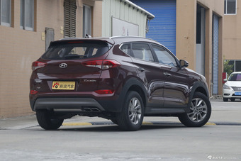 2015款全新途胜1.6T自动两驱智能型