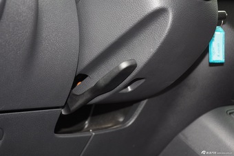 2012款Tiguan 2.0TSI自动舒适版