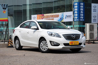 2015款海马福美来1.6L手动风尚型