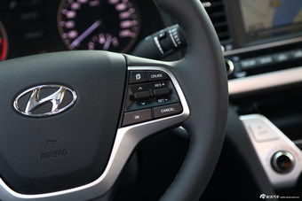 2016款领动1.6L自动智炫旗舰型