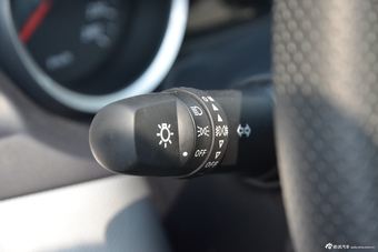 2015款东南三菱翼神到店实拍