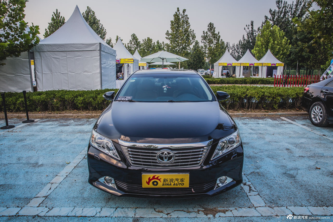 丰田凯美瑞全球家族亮相老爷车展