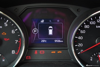 2015款嘉华（进口）3.3GDI豪华版