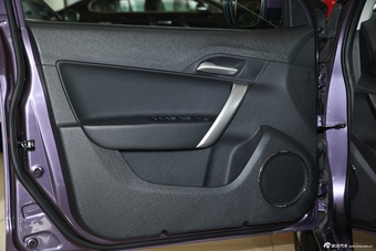 2012款MG5 1.5L自动精英版