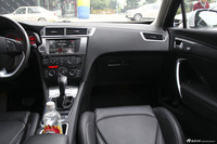2014款DS 6 1.6T尊享版THP160