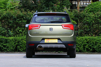 2015款 宝骏560 1.8L手动豪华型