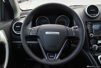 2015款哈弗H6升级版1.5T手动四驱精英型