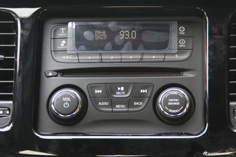 2015款菲翔1.4T自动跃享版