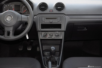 2015款捷达1.6L手动时尚型