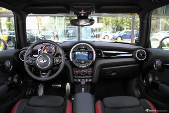 2015款MINI 2.0T自动 JOHN COOPER WORKS图片