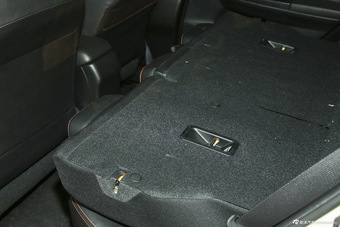 2014款斯巴鲁XV 2.0L舒适版