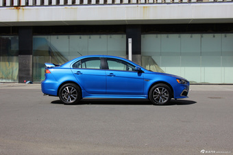 2015款翼神2.0L cvt旗舰型到店实拍