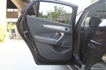 2014款DS 5LS THP200 1.6T自动豪华型