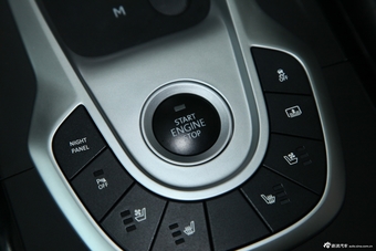 2014款绅宝D70 2.0T 自动豪华版