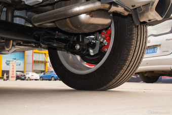 2015款哈弗H1 1.5L自动都市版