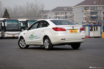 2015款逸动纯电动尊贵版