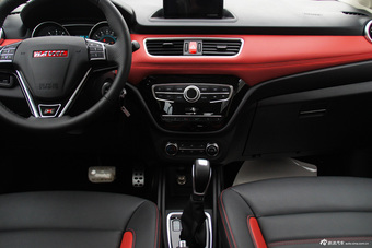 2015款哈弗H1 1.5L自动豪华型