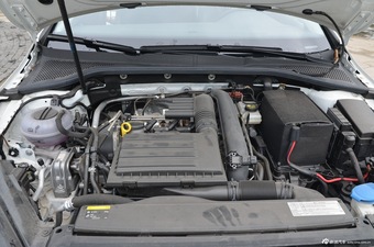 2014款高尔夫1.4TSI自动旗舰型图片