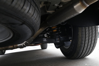 2015款全新胜达2.0T自动四驱智能型 5座