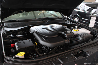 2013款克莱斯勒300C到店实拍