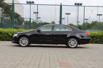 2015款红旗H7 3.0L 自动尊贵型