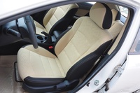 2015款海马福美来1.6L手动风尚型