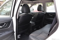 2014款奇骏2.5L XL ITS+NAVI 自动四驱尊享版